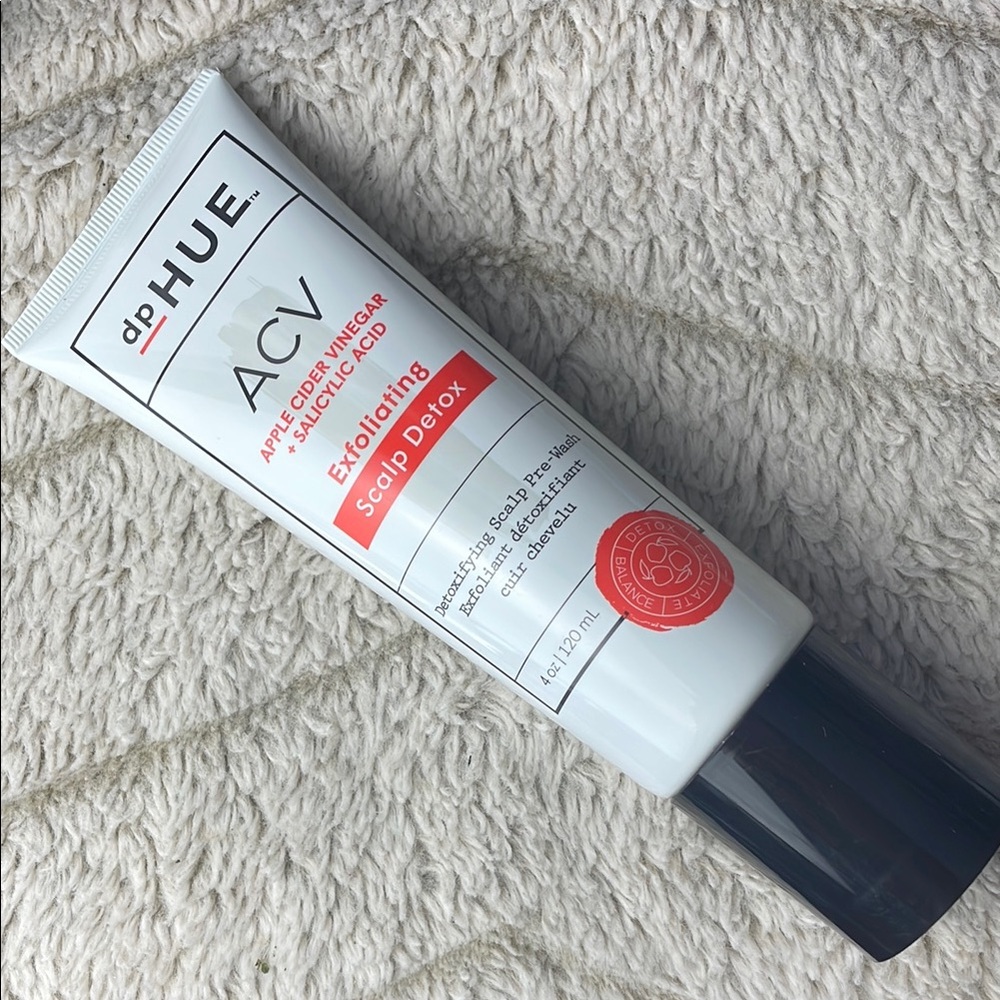 HUE ACV Exfoliating Scalp Detox Apple Cider Vinegar